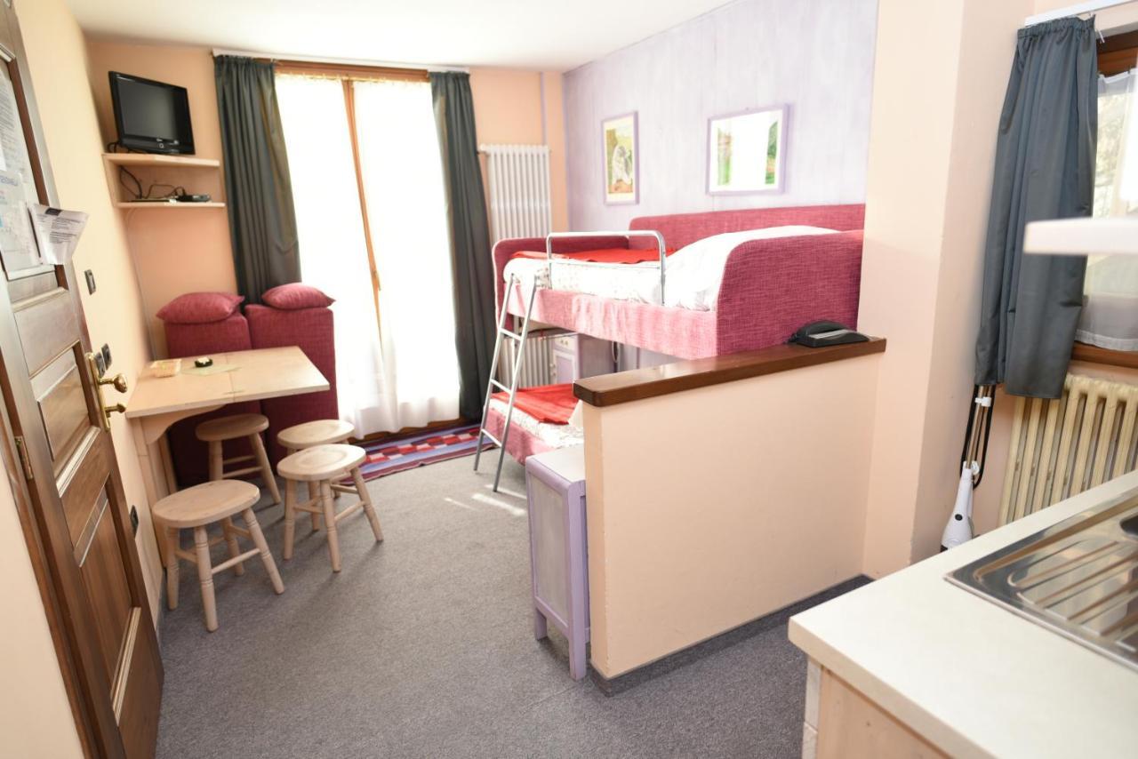 Hotel Genzianella Champoluc Luaran gambar