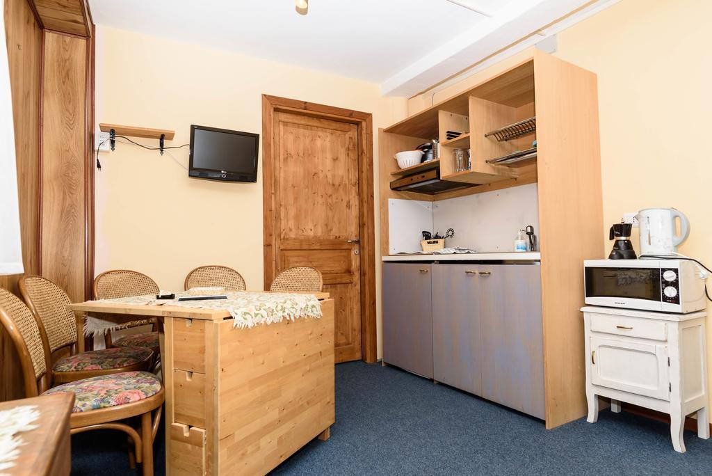 Hotel Genzianella Champoluc Luaran gambar