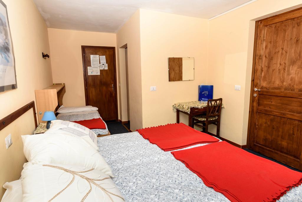 Hotel Genzianella Champoluc Luaran gambar