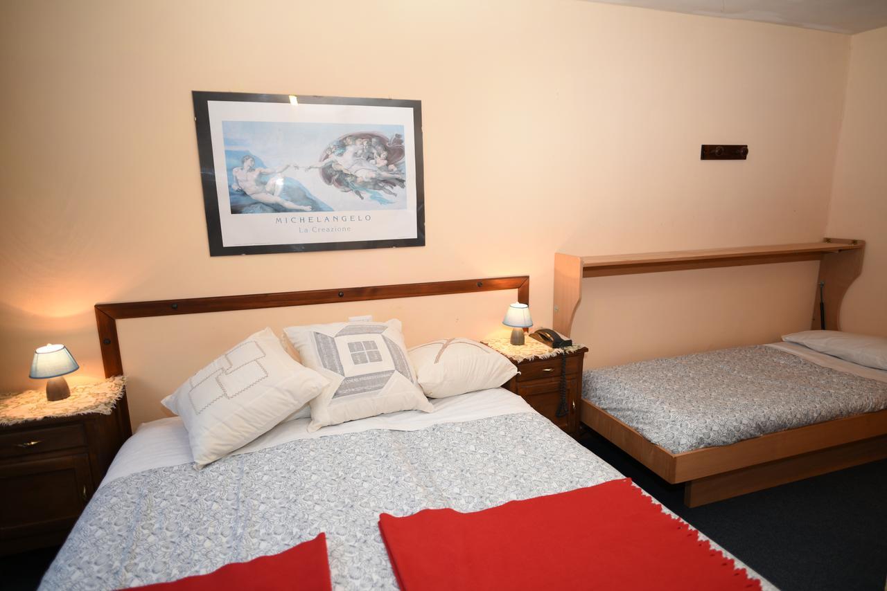 Hotel Genzianella Champoluc Luaran gambar